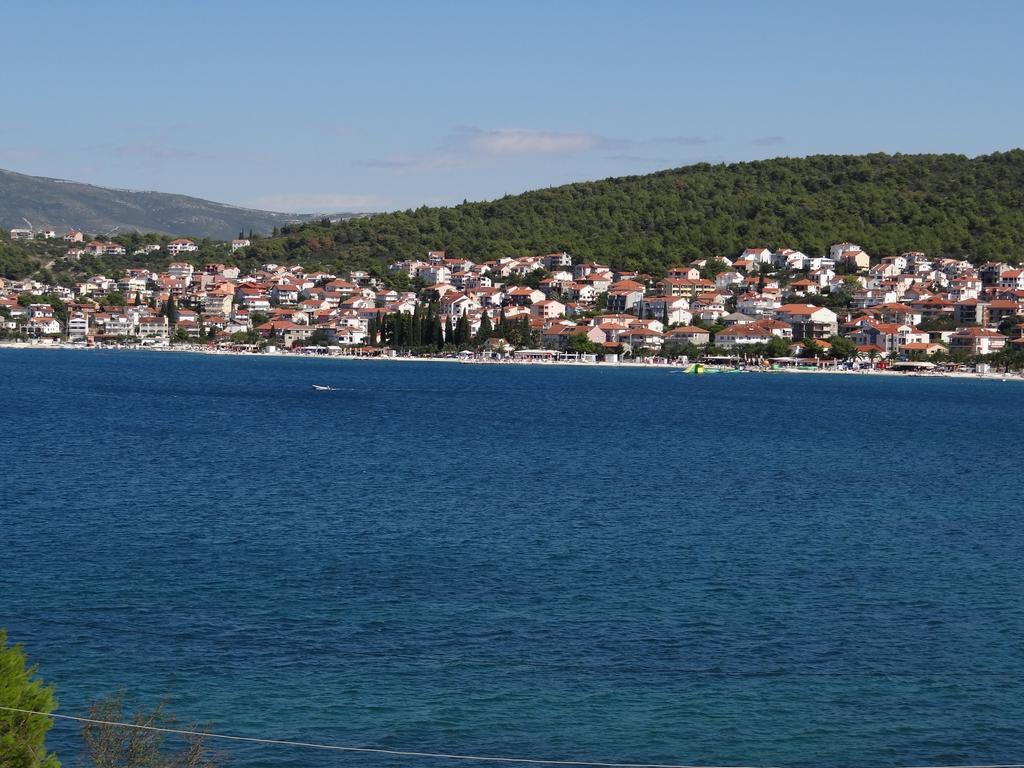 Vila Lola Apartmani Trogir Exteriör bild