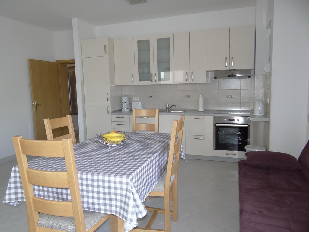 Vila Lola Apartmani Trogir Exteriör bild
