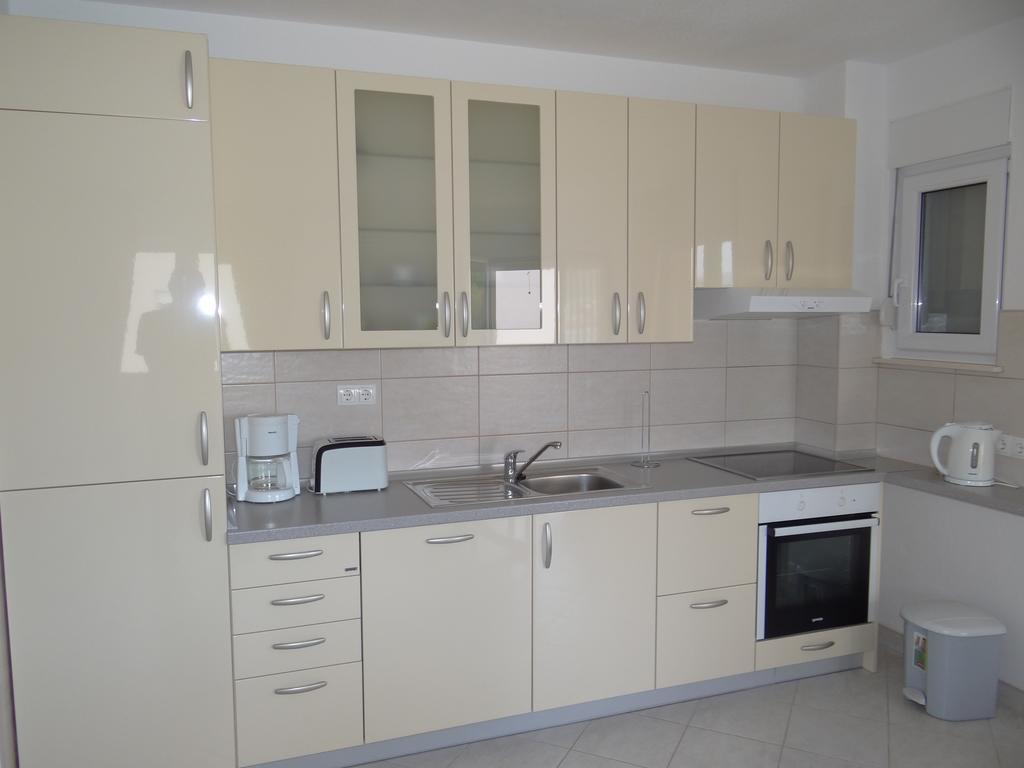 Vila Lola Apartmani Trogir Exteriör bild